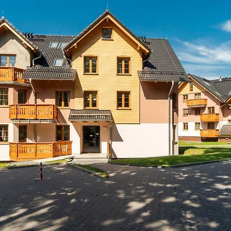 Apartamenty Sun Seasons 24 - Nadrzeczna II Centrum كارباش المظهر الخارجي الصورة